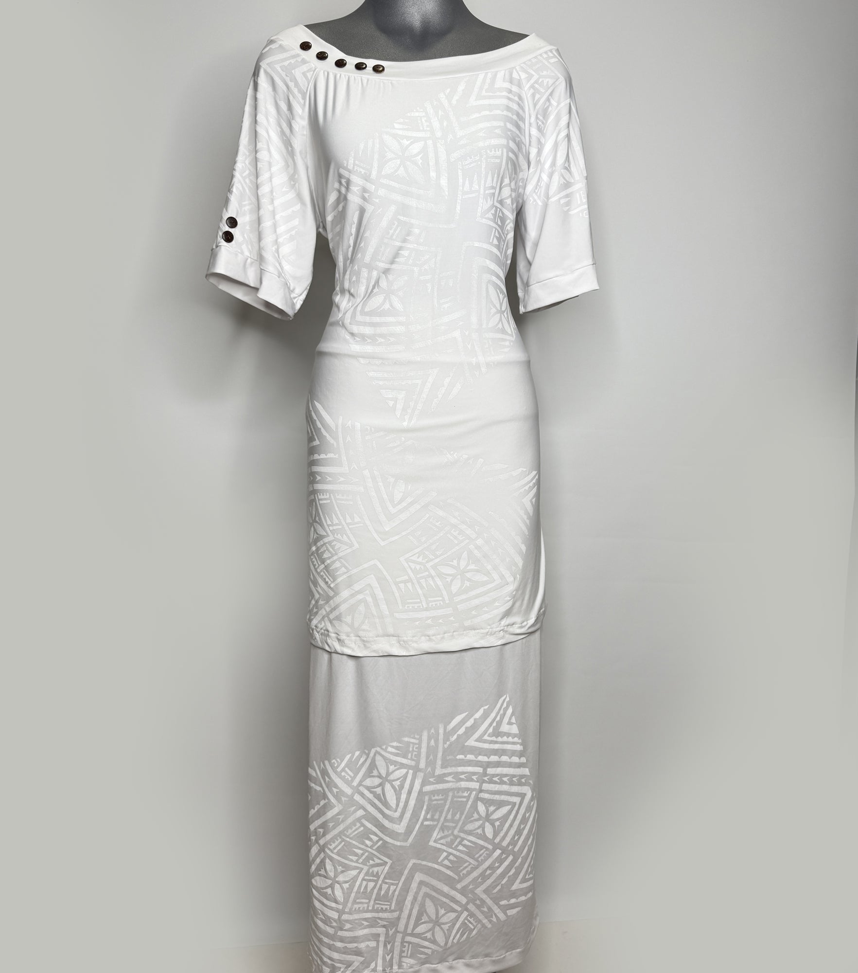 Loriana's Puletasi - 2 piece Attire & Dresses - Loriana's | Pasifika   Loriana's | Pasifika Boutique & Treasures