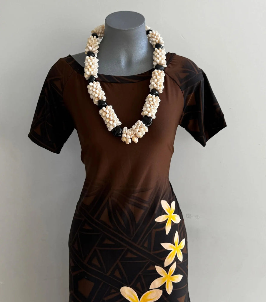 KOA Shell Necklace with Pu'a Loriana's NZ