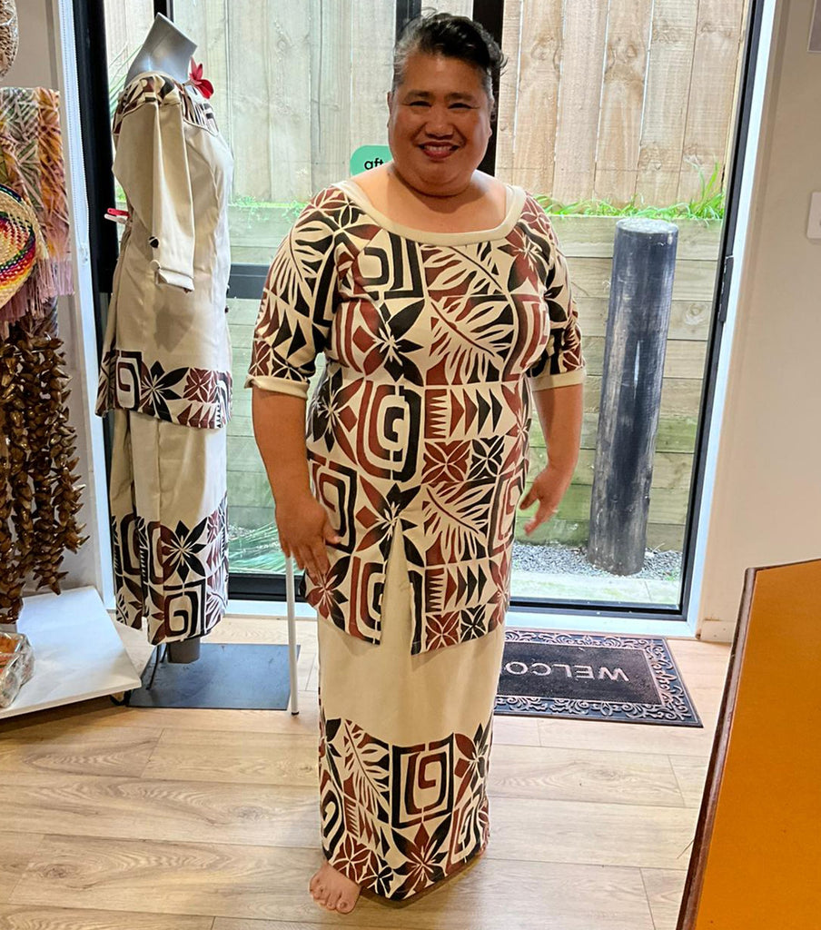 PULETASI1445 Loriana's