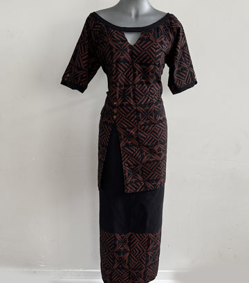 Elegant brown on black block-printed puletasi, made in Samoa.