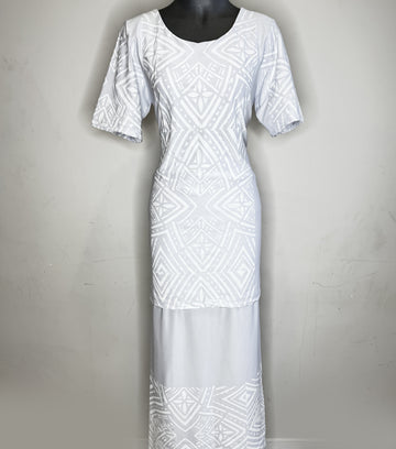 Elegant white puletasi, made in Samoa.