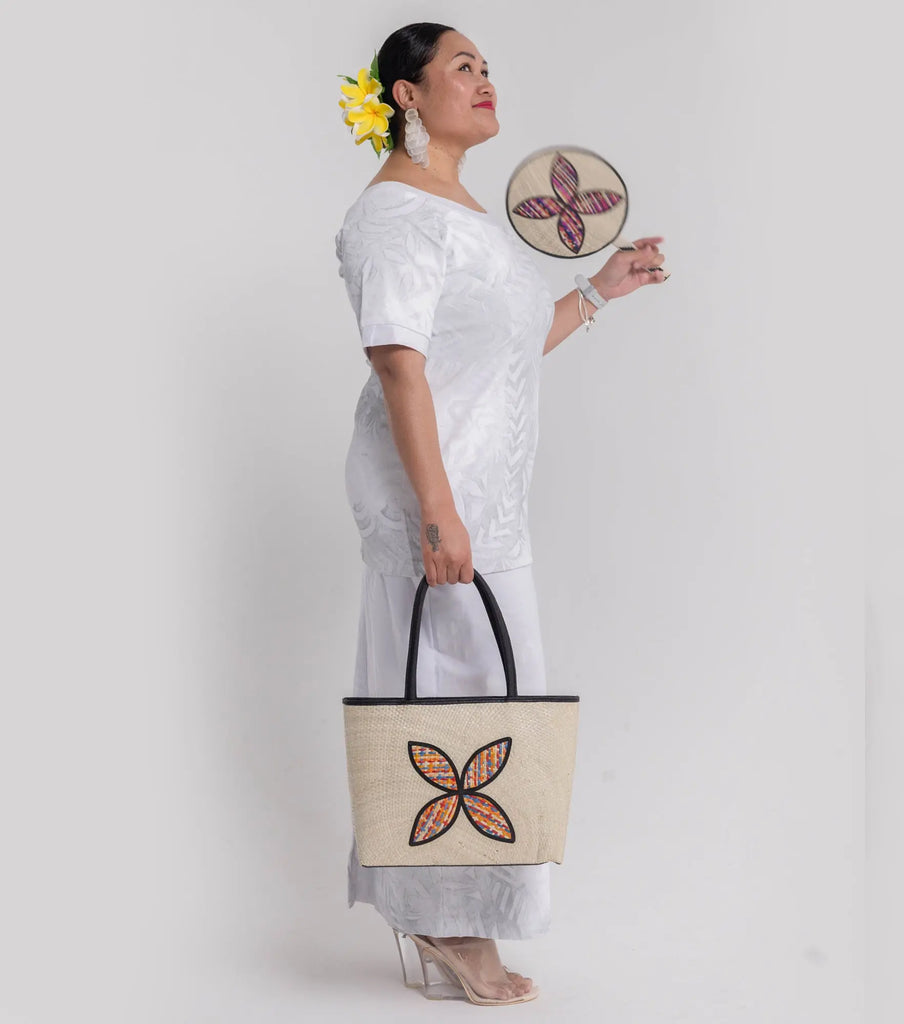 Model wearing TIPANI set