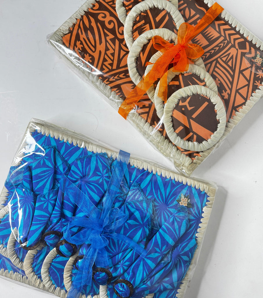 Colorful Table Setting Loriana's