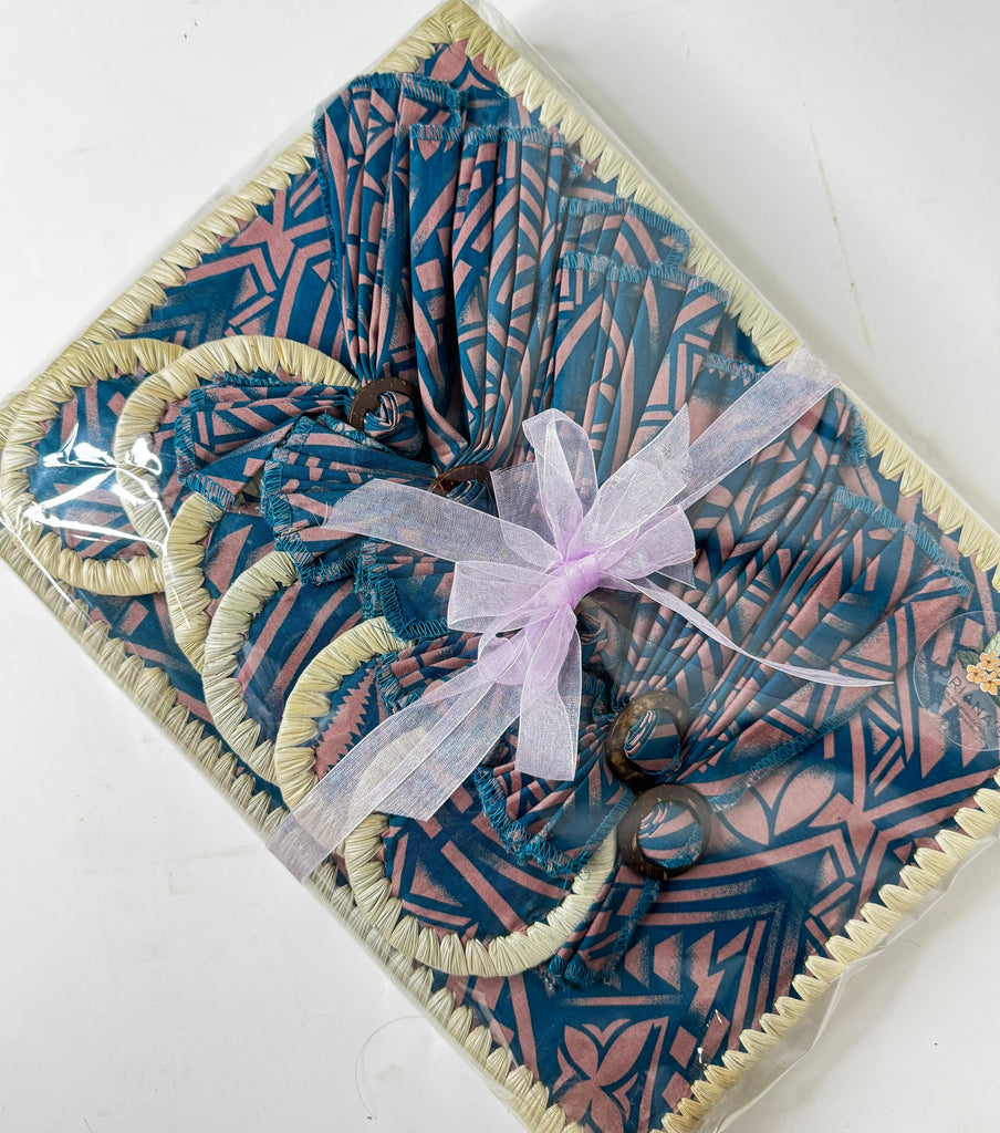 Colorful Table Setting Loriana's